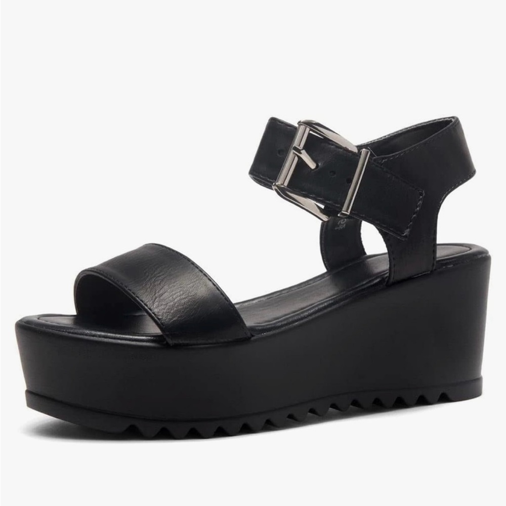 black platform sandals